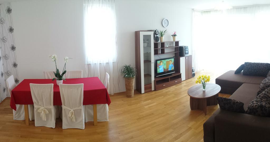 Apartment Kristijan มาคาร์สกา ห้อง รูปภาพ