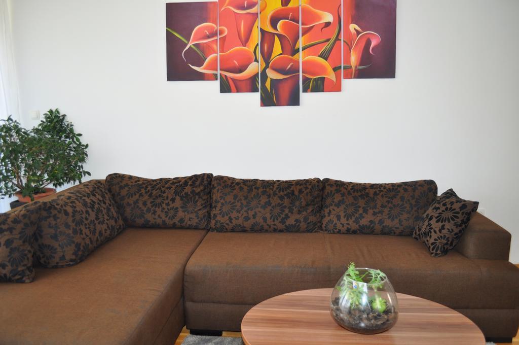 Apartment Kristijan มาคาร์สกา ภายนอก รูปภาพ